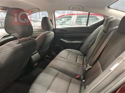 نيسان ألتيما